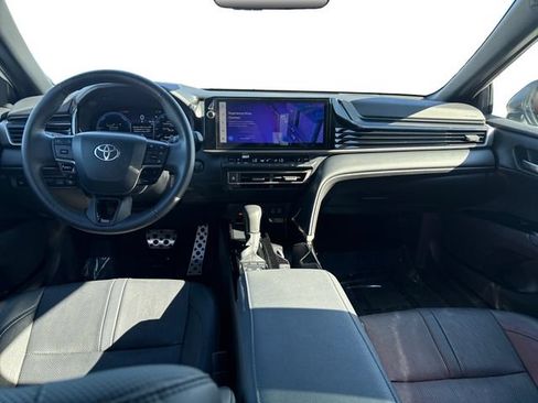 Used 2025 Toyota Camry XSE FWD image 14
