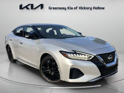 Used 2023 Nissan Maxima SV w/ Floor Mat Group