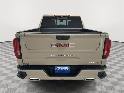 Used 2023 GMC Sierra 1500 AT4 w/ Technology Package image 4