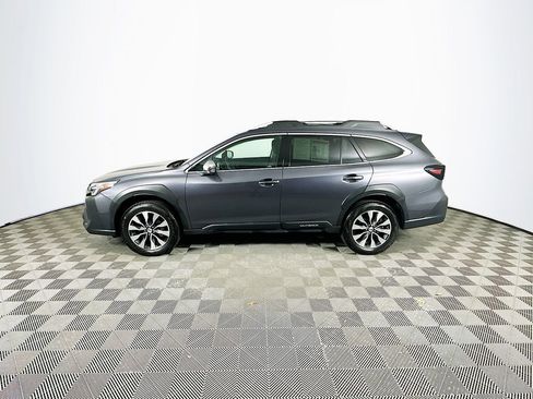 Certified 2025 Subaru Outback Touring AWD/4WD image 6
