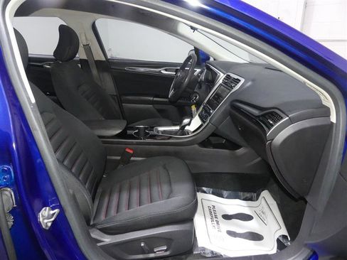 Used 2016 Ford Fusion SE image 21