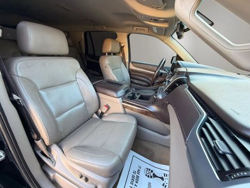Used 2018 Chevrolet Tahoe LT RWD image 17