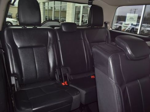 Used 2024 Ford Expedition XLT AWD/4WD image 49