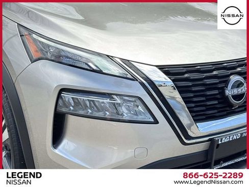 Certified 2023 Nissan Rogue SL AWD/4WD image 9