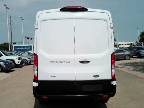 Used 2023 Ford Transit 250 Medium Roof AWD image 7