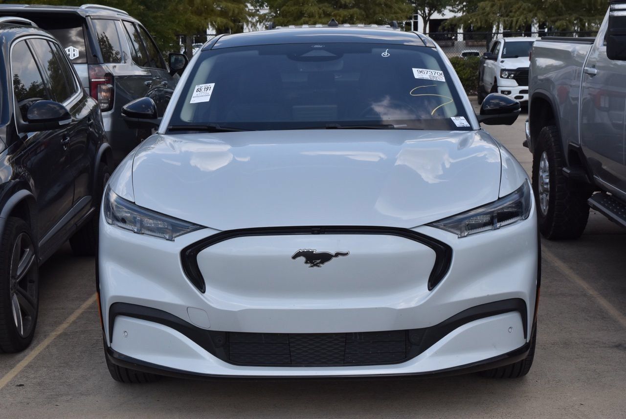 Used 2023 Ford Mustang Mach-E Premium RWD image 3