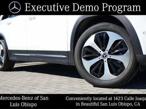 Used 2025 Mercedes-Benz GLB 250 image 9