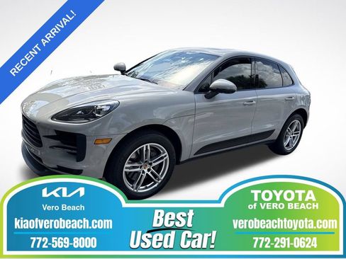 Used 2020 Porsche Macan S AWD/4WD image 1