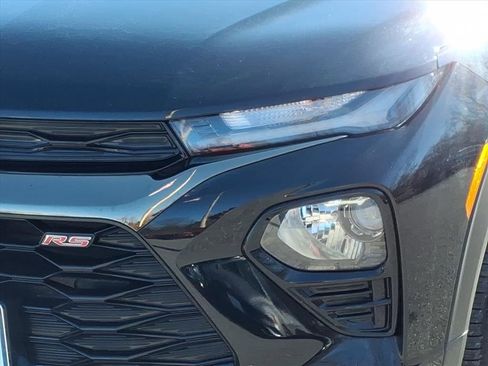 Used 2023 Chevrolet TrailBlazer RS w/ Convenience Package image 7