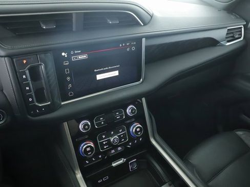 Used 2022 GMC Yukon Denali image 29