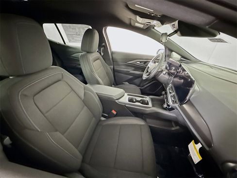 New 2026 Chevrolet Equinox EV LT w/ Comfort Package image 20
