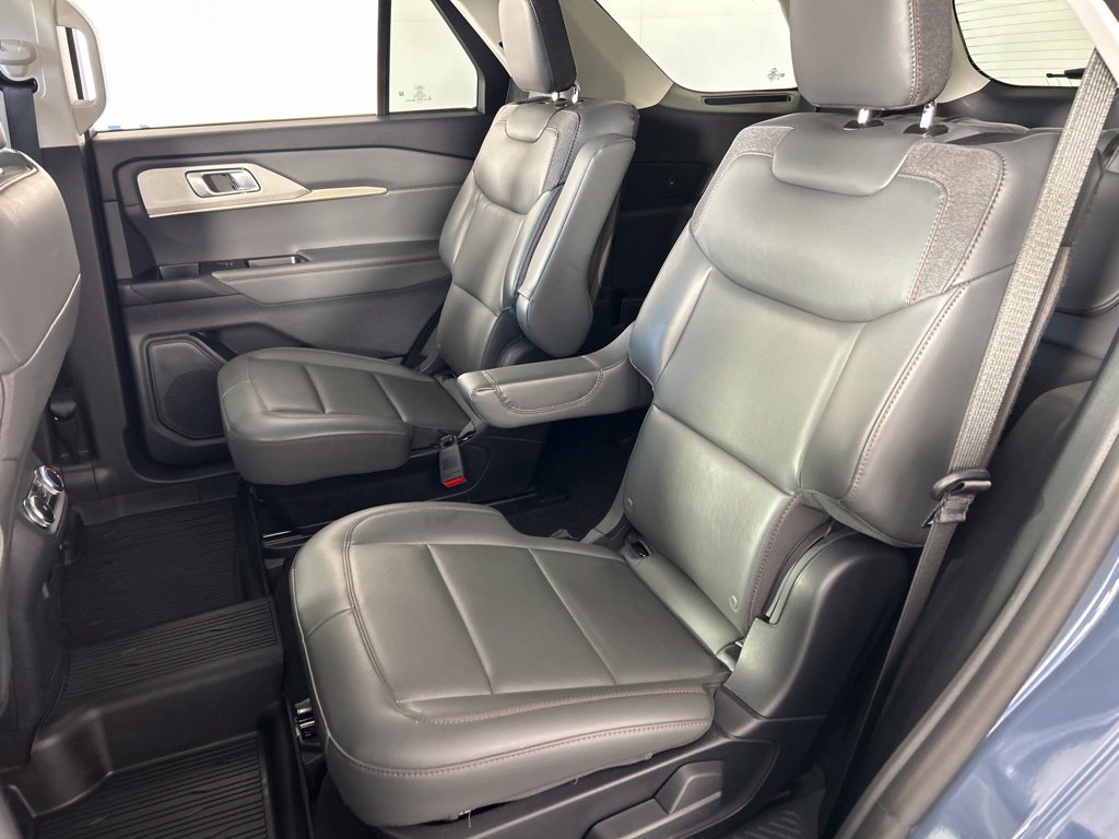Used 2026 Ford Explorer Active w/ Active Comfort Package AWD/4WD image 26