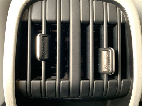 Used 2025 Hyundai Kona SEL image 24