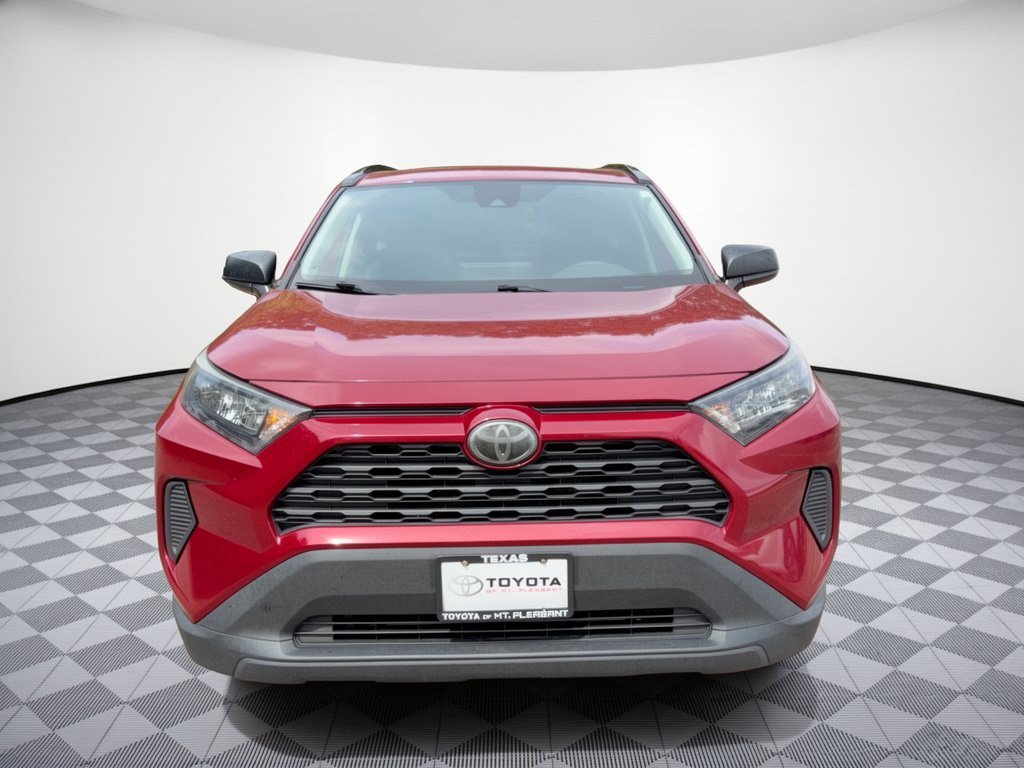 Used 2020 Toyota RAV4 LE FWD image 6