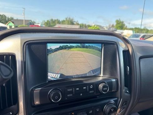 Used 2018 Chevrolet Silverado 1500 LTZ Z71 w/ Centennial Edition AWD/4WD image 24