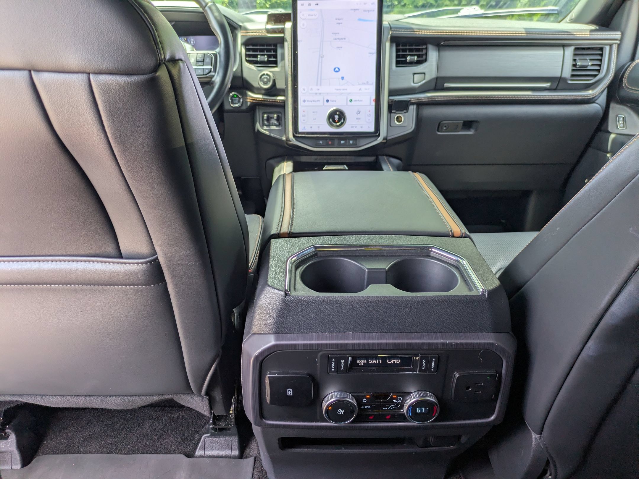 Used 2023 Ford Expedition Platinum AWD/4WD image 31
