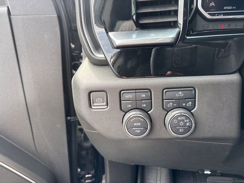 Used 2022 Chevrolet Silverado 1500 RST w/ All Star Edition Plus AWD/4WD image 19