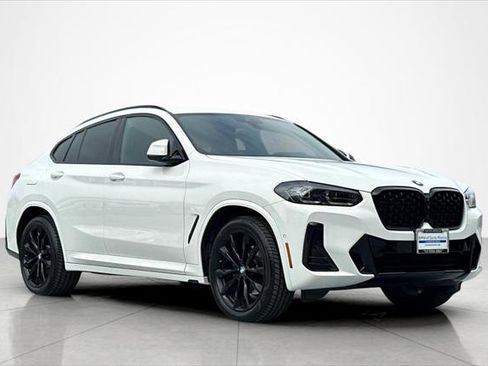 Used 2024 BMW X4 xDrive30i w/ M Sport Package image 7