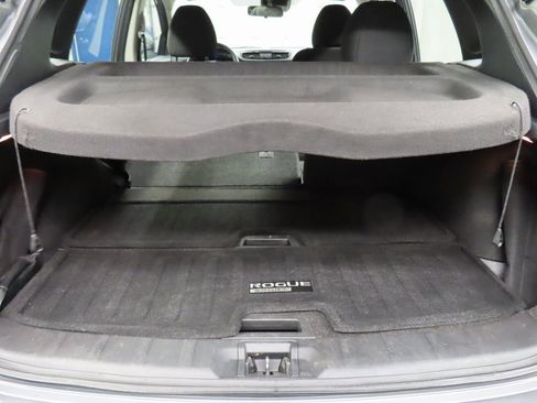 Used 2019 Nissan Rogue Sport SV image 31