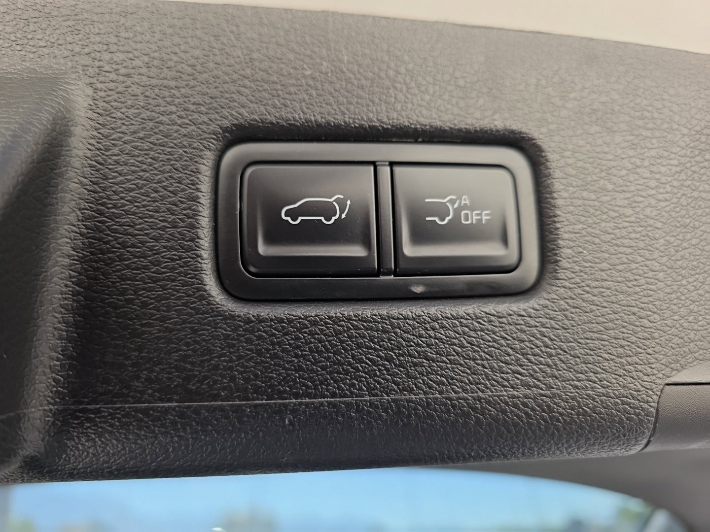 Used 2024 Kia Telluride SX Prestige w/ Towing Package AWD/4WD image 35