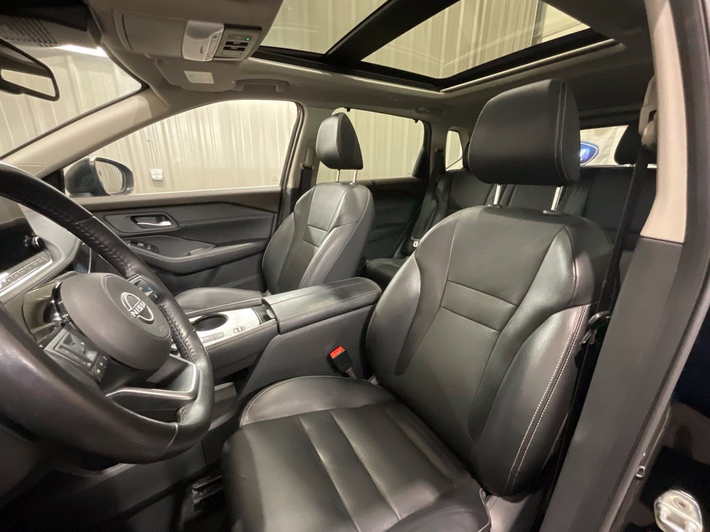 Used 2023 Nissan Rogue SL w/ SL Premium Package FWD image 9