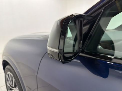 Certified 2024 BMW X5 M60i AWD/4WD image 9