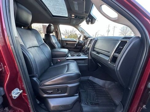 Used 2018 RAM 2500 Laramie w/ Sport Appearance Group image 31