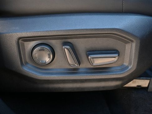 Used 2022 Toyota Tundra Platinum image 62