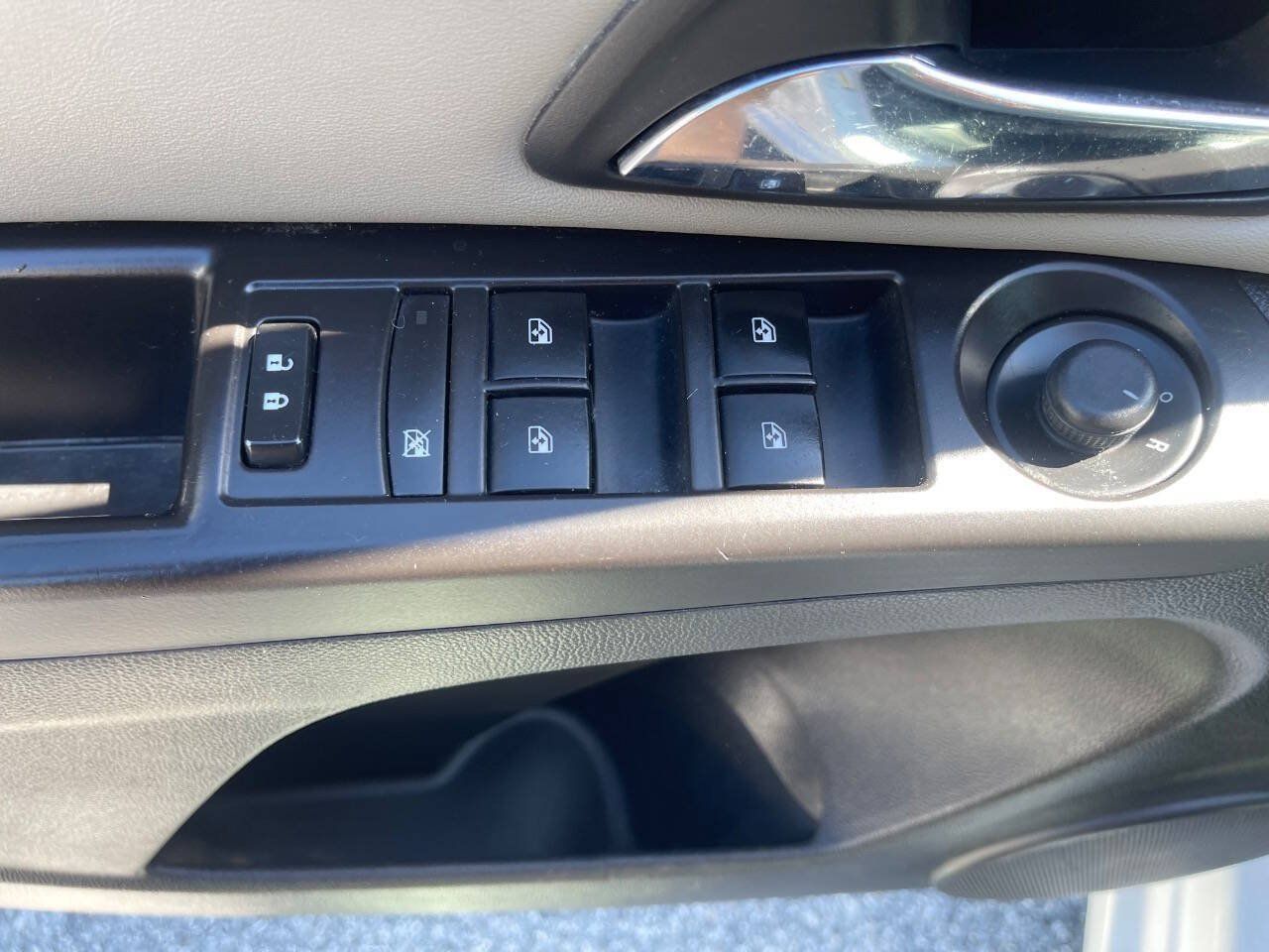 Used 2015 Chevrolet Cruze LT FWD image 12