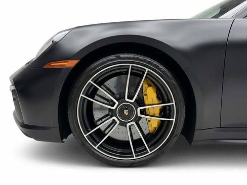 Used 2021 Porsche 911 Turbo S image 17