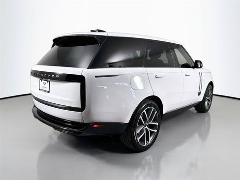 New 2026 Land Rover Range Rover SE AWD/4WD image 5