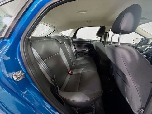 Used 2012 Ford Focus SE image 25