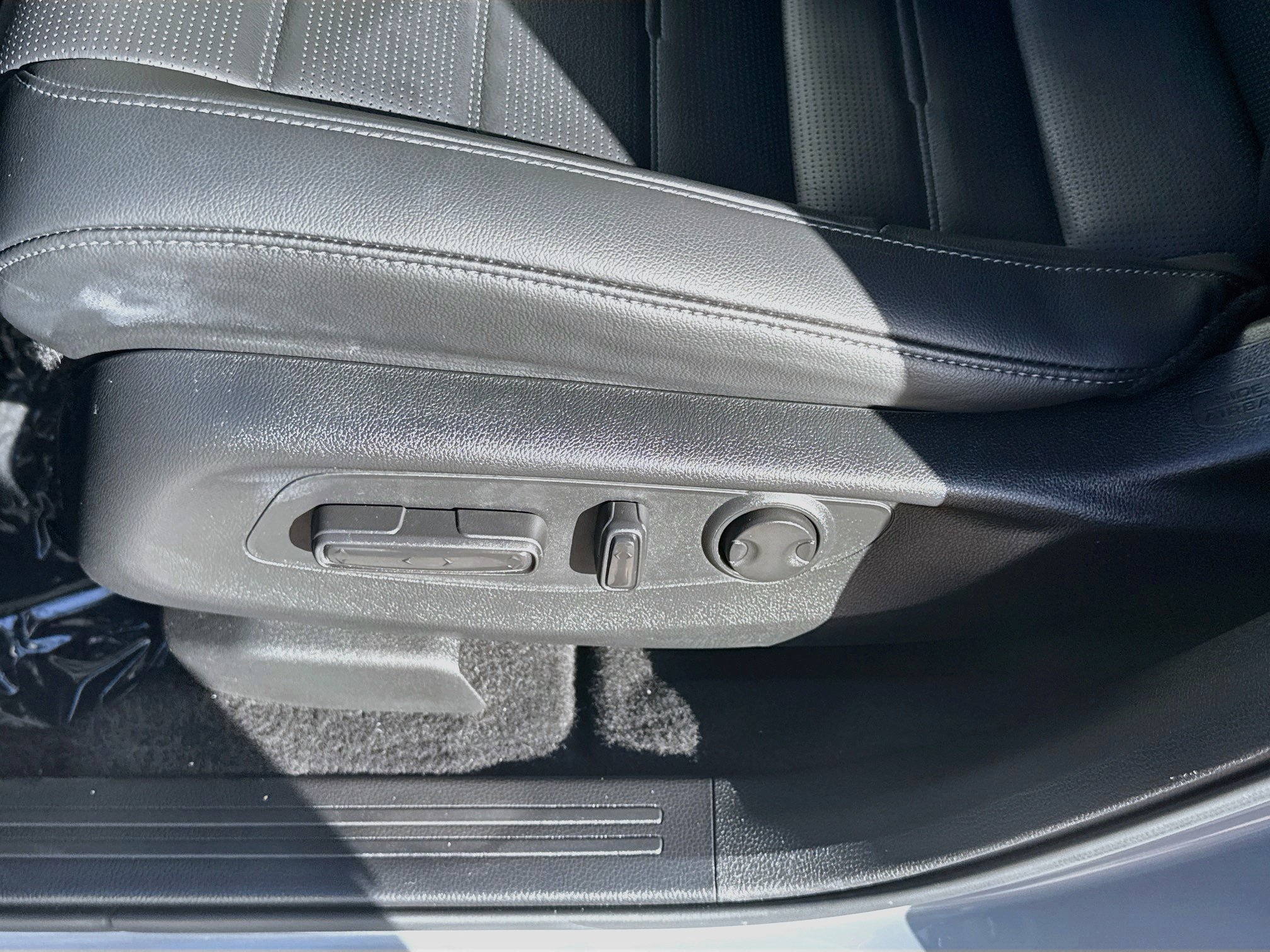 Certified 2023 Honda CR-V EX-L image 17