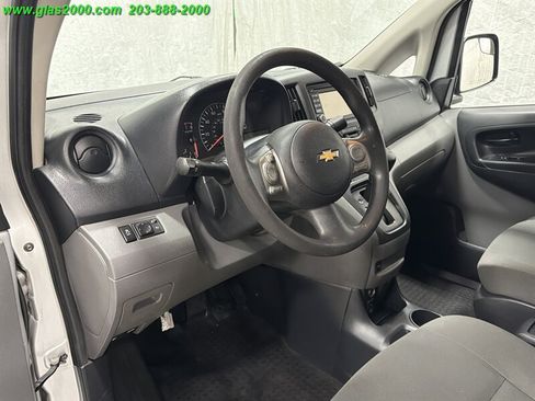 Used 2017 Chevrolet City Express LT w/ Technology Package FWD image 3