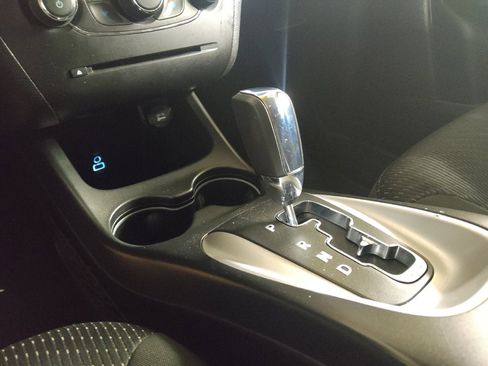 Used 2019 Dodge Journey SE FWD image 26