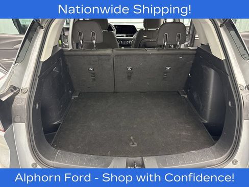 Used 2025 Chevrolet TrailBlazer LT AWD/4WD image 40