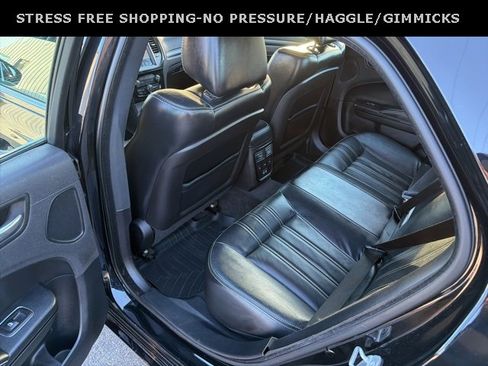 Used 2016 Chrysler 300 S w/ 300S Premium Group image 31