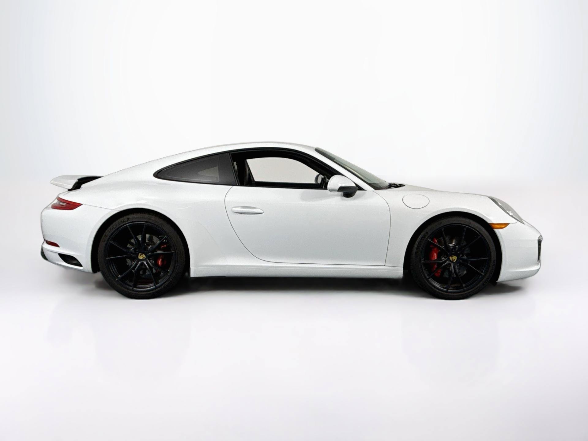Used 2018 Porsche 911 Carrera 4S AWD/4WD image 4