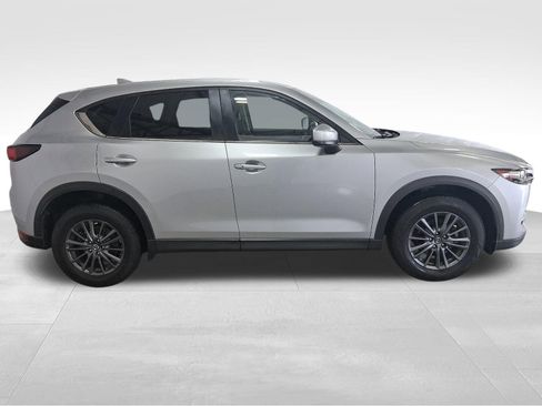 Used 2019 MAZDA CX-5 Touring FWD image 4
