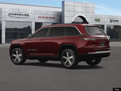 Used 2024 Jeep Grand Cherokee Limited 4xe AWD/4WD image 4