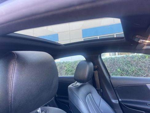 Used 2022 Mercedes-Benz A 220 image 21