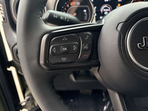 Used 2023 Jeep Wrangler Sport S w/ Sun And Sound Package image 19