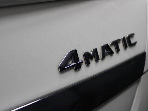 Used 2015 Mercedes-Benz S 550 4MATIC image 8