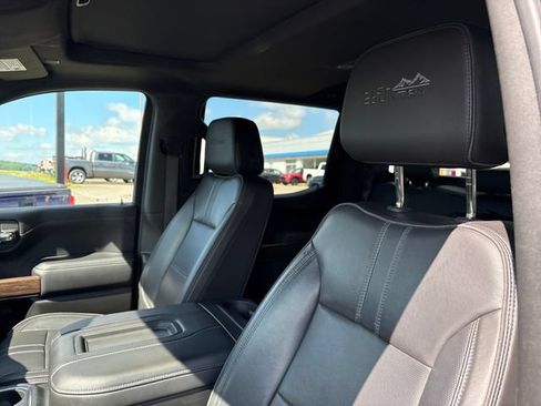 Used 2020 Chevrolet Silverado 1500 High Country AWD/4WD image 9