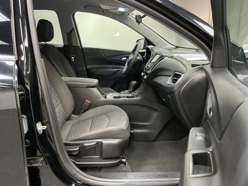 Used 2019 Chevrolet Equinox LT FWD image 30