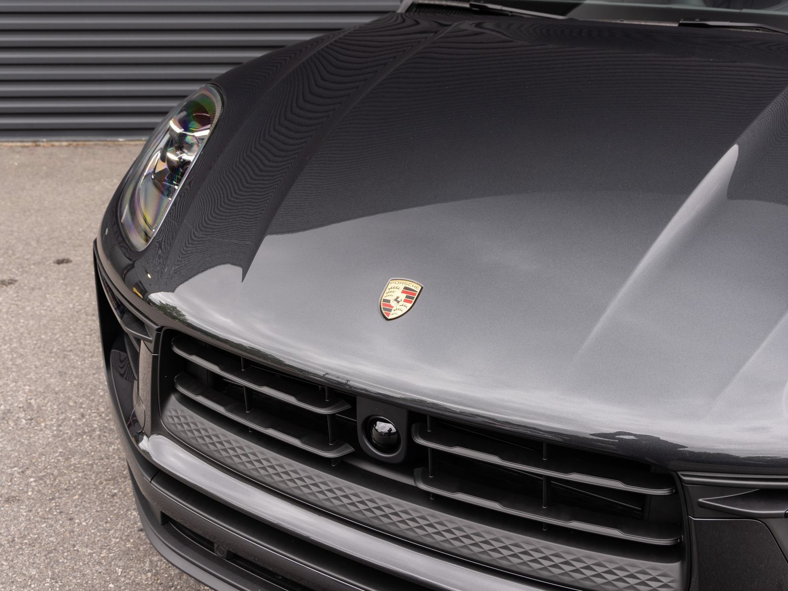 Certified 2026 Porsche Macan AWD/4WD image 10