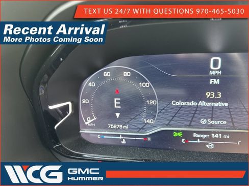 Used 2022 GMC Yukon XL Denali AWD/4WD image 1