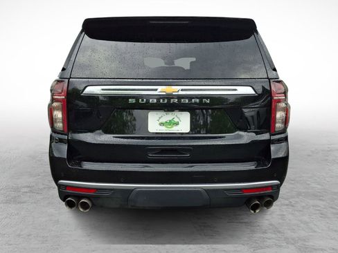 Used 2021 Chevrolet Suburban High Country w/ Premium Package AWD/4WD image 5