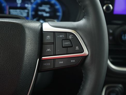 Used 2024 Toyota Grand Highlander Platinum image 28