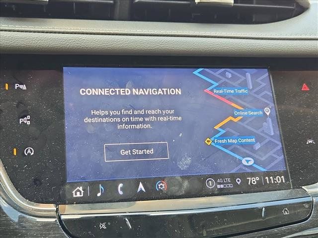 Used 2023 Cadillac XT6 Premium Luxury w/ Technology Package FWD image 11